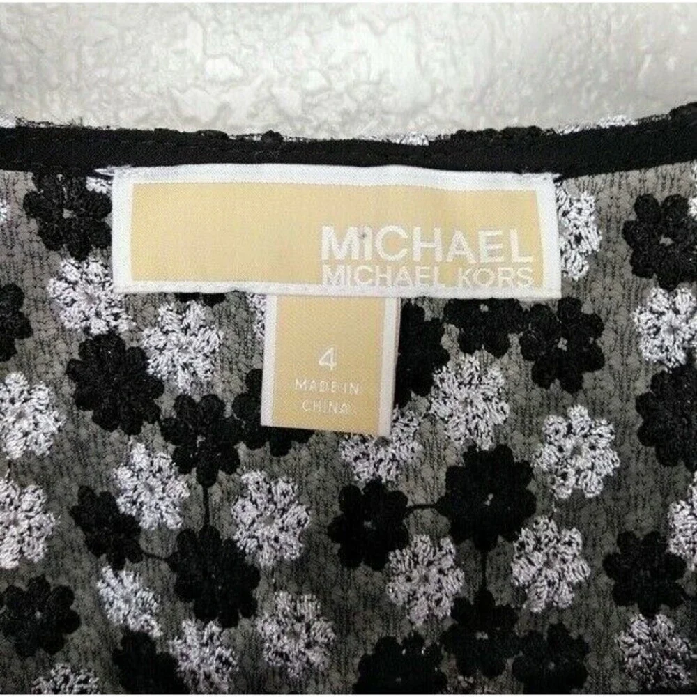 Michael Kors Daisy Floral Mesh Lace Flutter Sleeve Deep V-Neck Mini Dress NEW